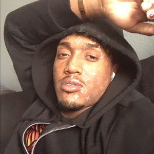 Meet your Posher, Malik